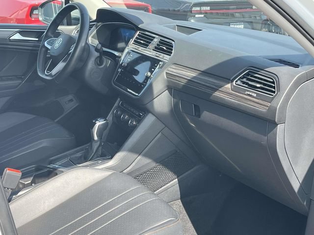 Used 2024 Volkswagen Tiguan SE FWD image 26