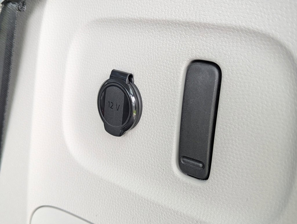 New 2025 Volkswagen ID. Buzz Pro S Plus image 33