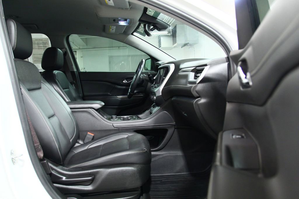 Used 2022 GMC Acadia SLT w/ Elevation Edition image 23
