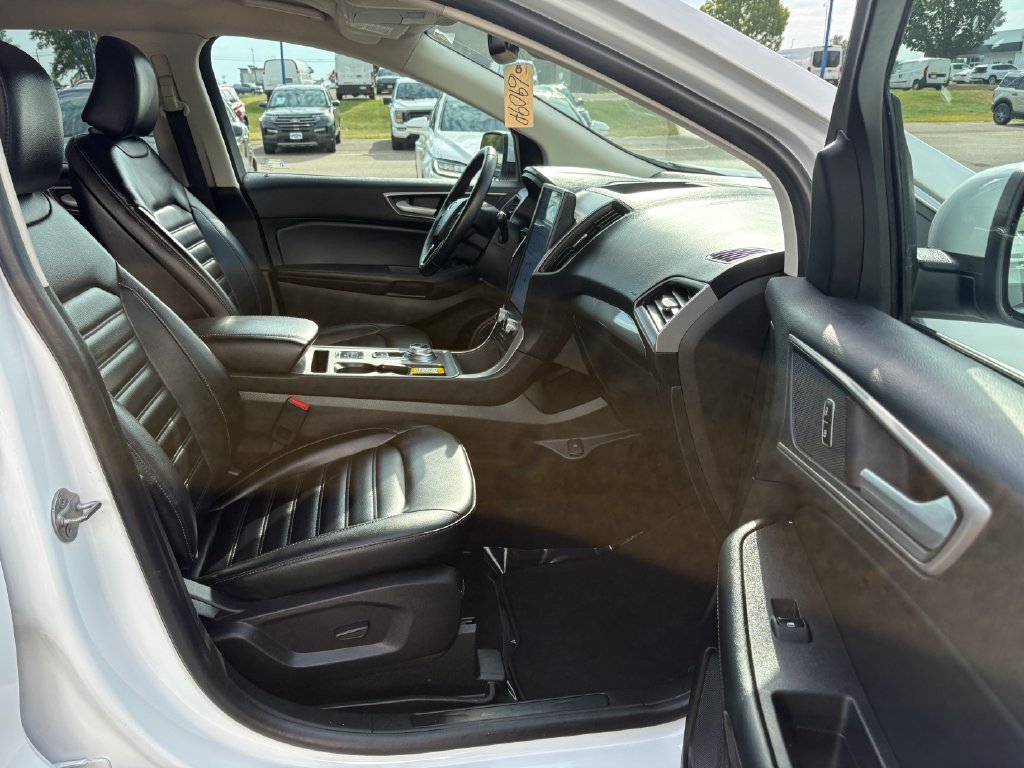 Used 2024 Ford Edge SEL w/ Convenience Package AWD/4WD image 12
