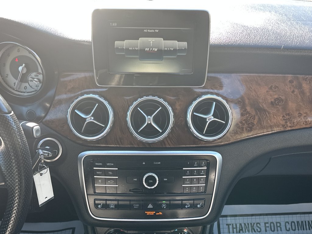 Used 2016 Mercedes-Benz GLA 250 4MATIC image 29