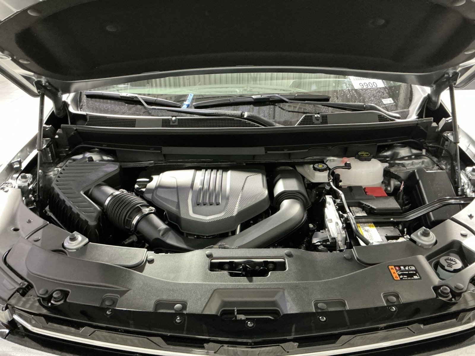 New 2026 Chevrolet Traverse High Country w/ LPO, Floor Liner Package image 35