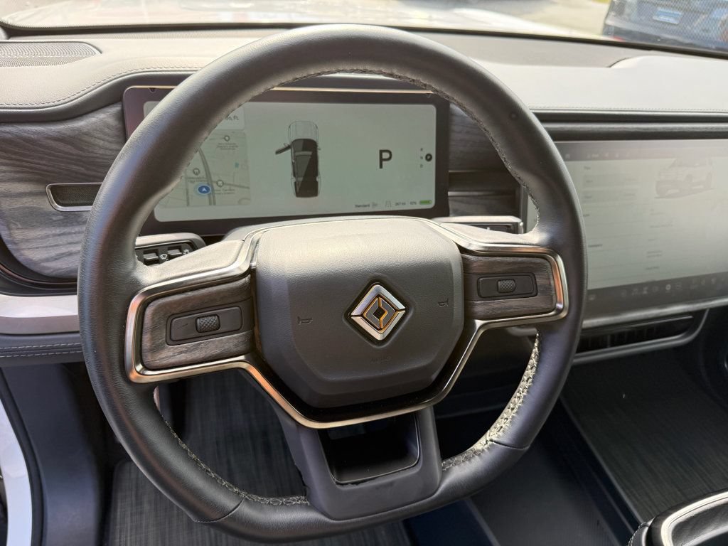 Used 2022 Rivian R1S Launch Edition Quad AWD/4WD image 13