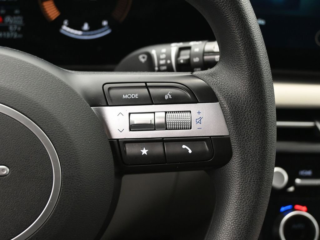 Used 2025 Hyundai Tucson SEL AWD/4WD image 13