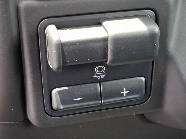 Used 2023 GMC Sierra 3500 Pro w/ Convenience Package RWD image 17