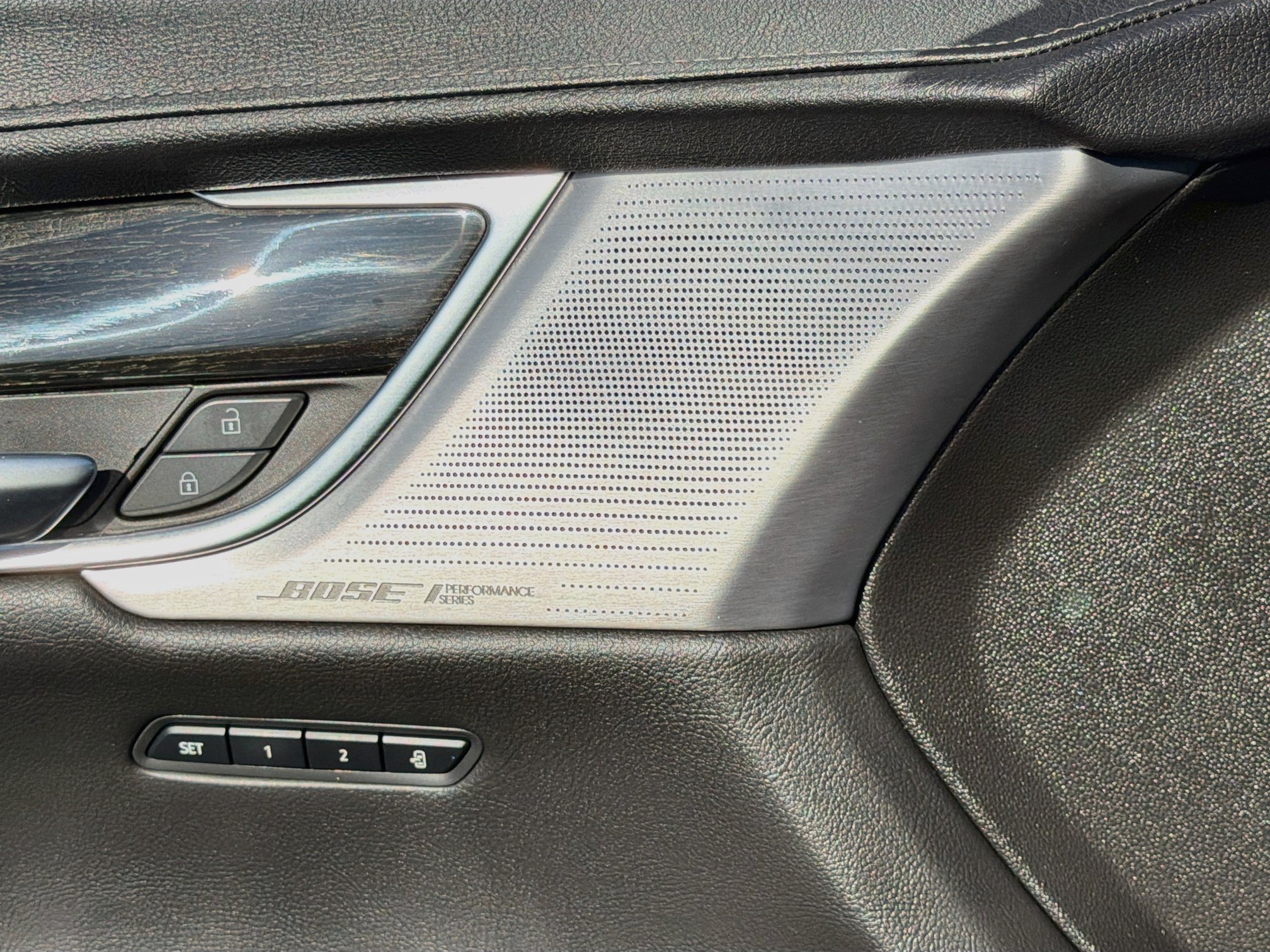 Used 2020 Cadillac XT5 Premium Luxury FWD image 19