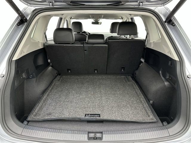 Certified 2024 Volkswagen Tiguan SE image 23