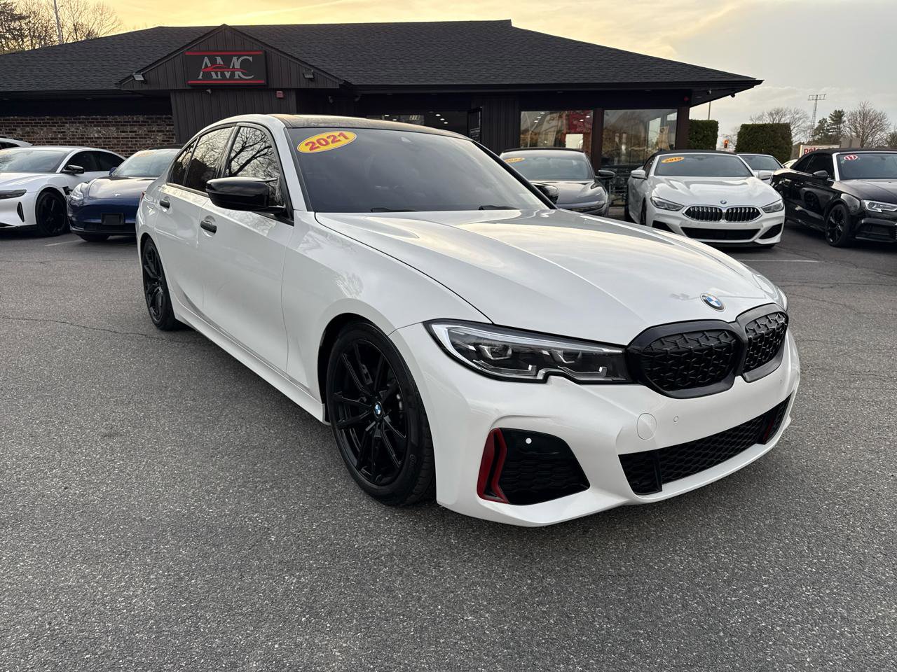 Used 2021 BMW 330i xDrive Sedan w/ Premium Package image 14