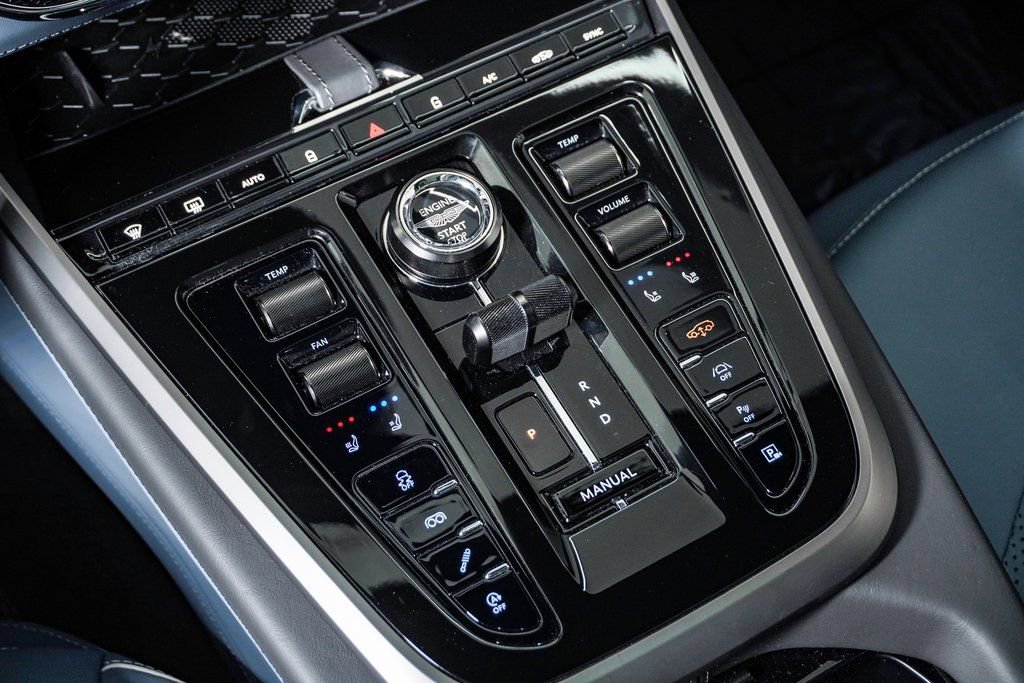 Used 2025 Aston Martin DBX 707 image 29