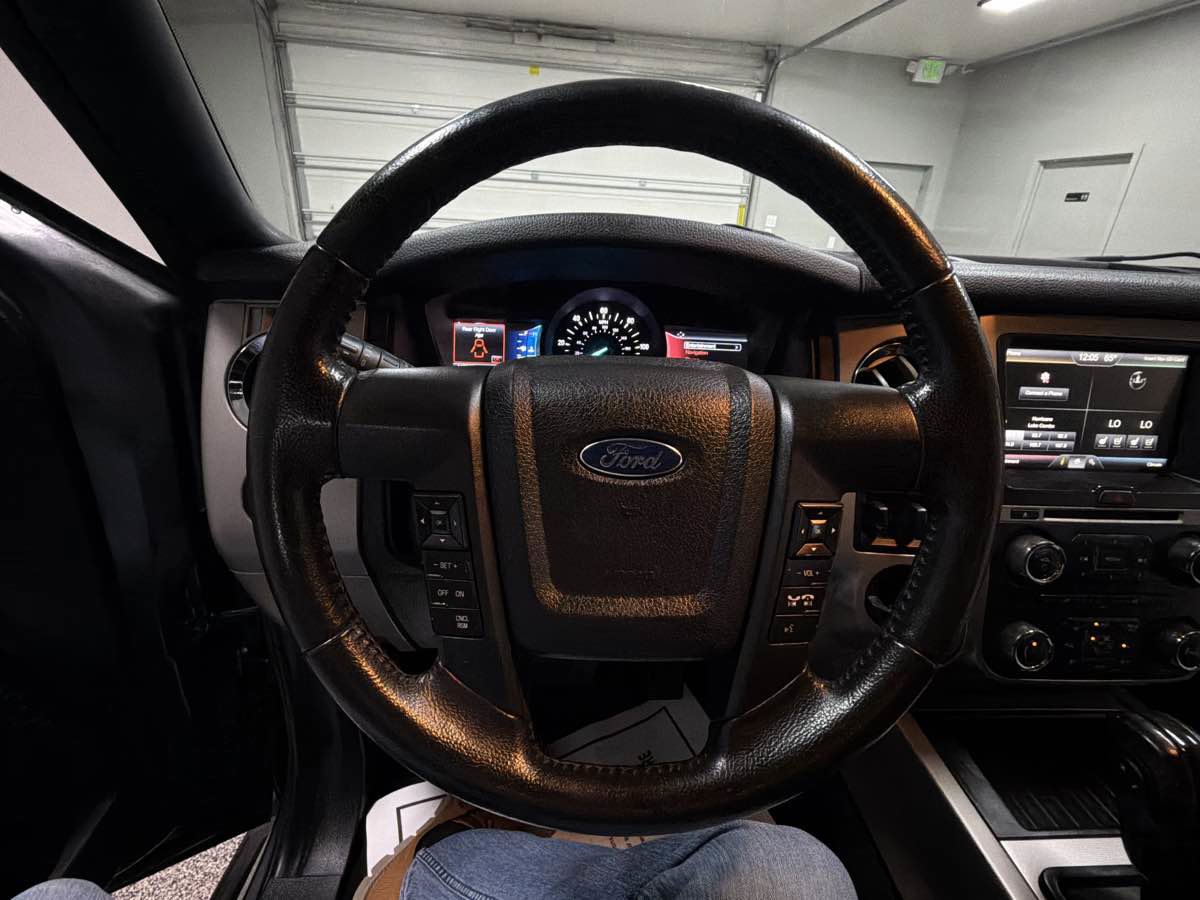 Used 2015 Ford Expedition EL XLT w/ Equipment Group 202A image 16