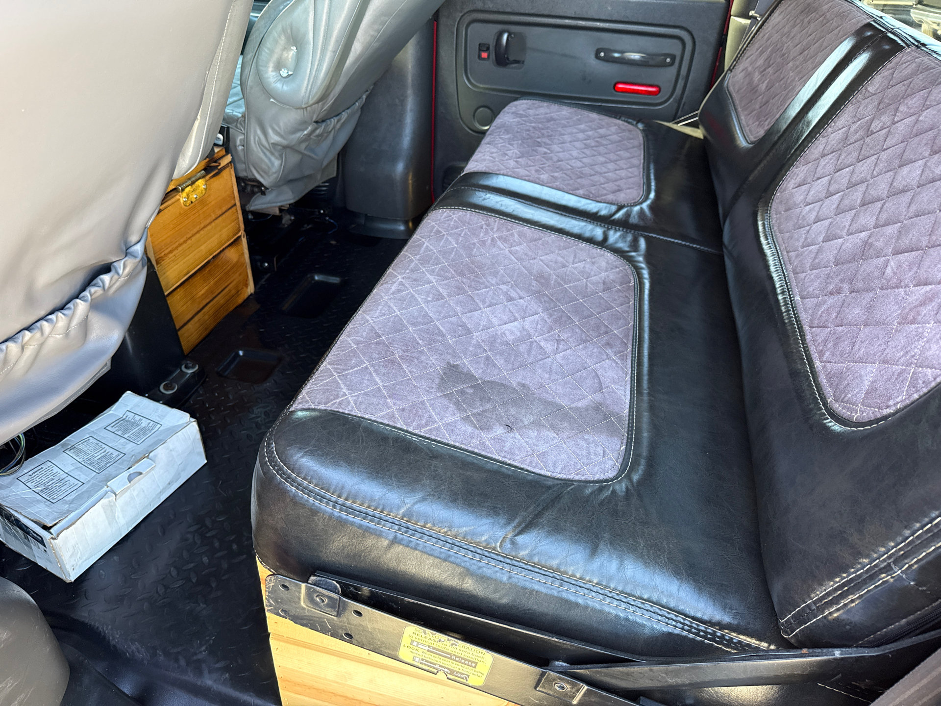 Used 2006 Chevrolet Kodiak C4500 2WD Crew Cab image 15