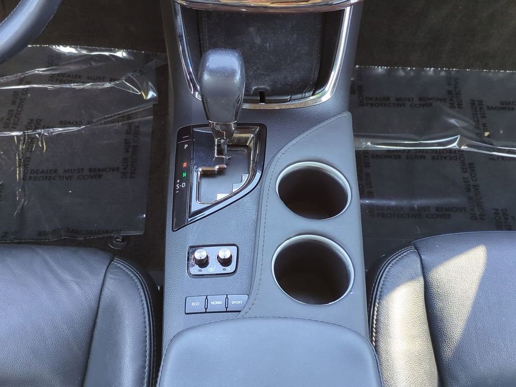 Used 2015 Toyota Avalon XLE Touring image 17