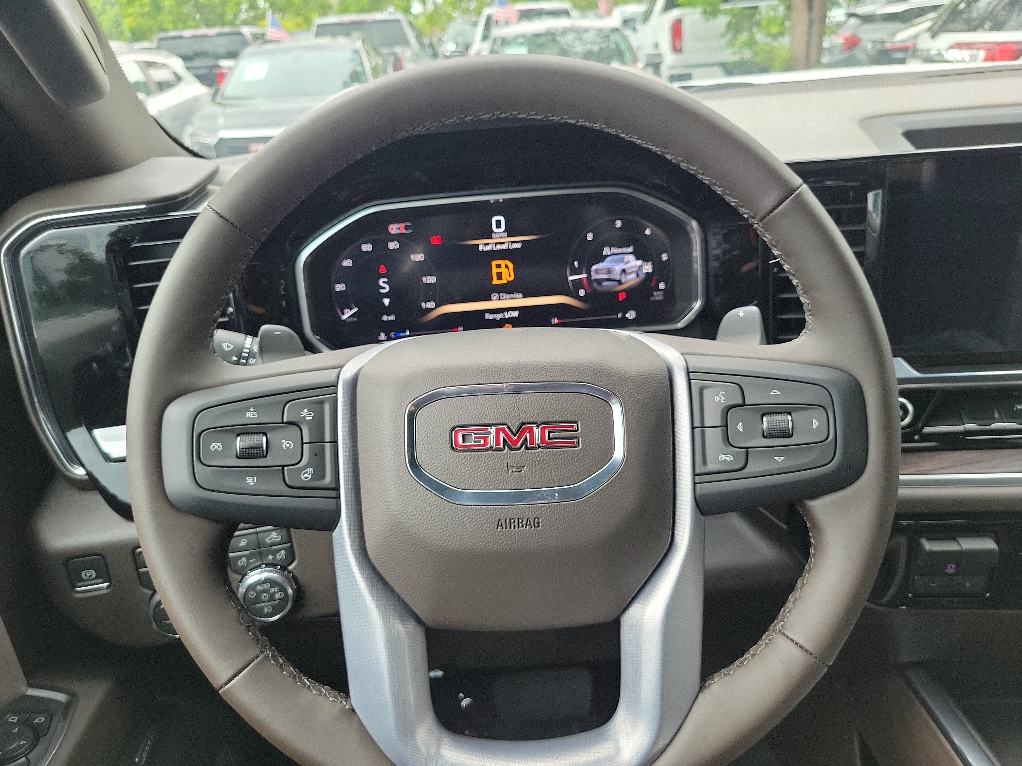 New 2026 GMC Sierra 1500 SLT w/ SLT Premium Package AWD/4WD image 8