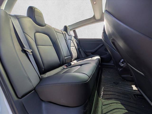 Used 2023 Tesla Model 3 Standard Range RWD image 17