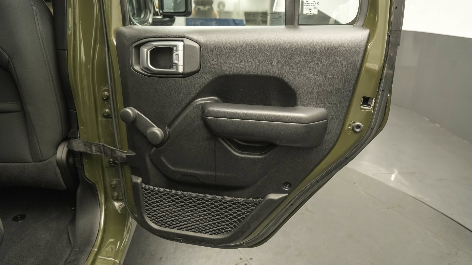 Used 2021 Jeep Wrangler Unlimited Sport AWD/4WD image 36