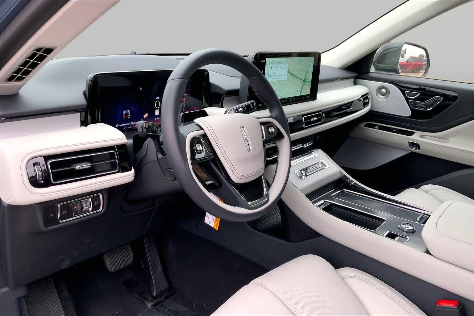 New 2026 Lincoln Aviator Reserve AWD/4WD image 8