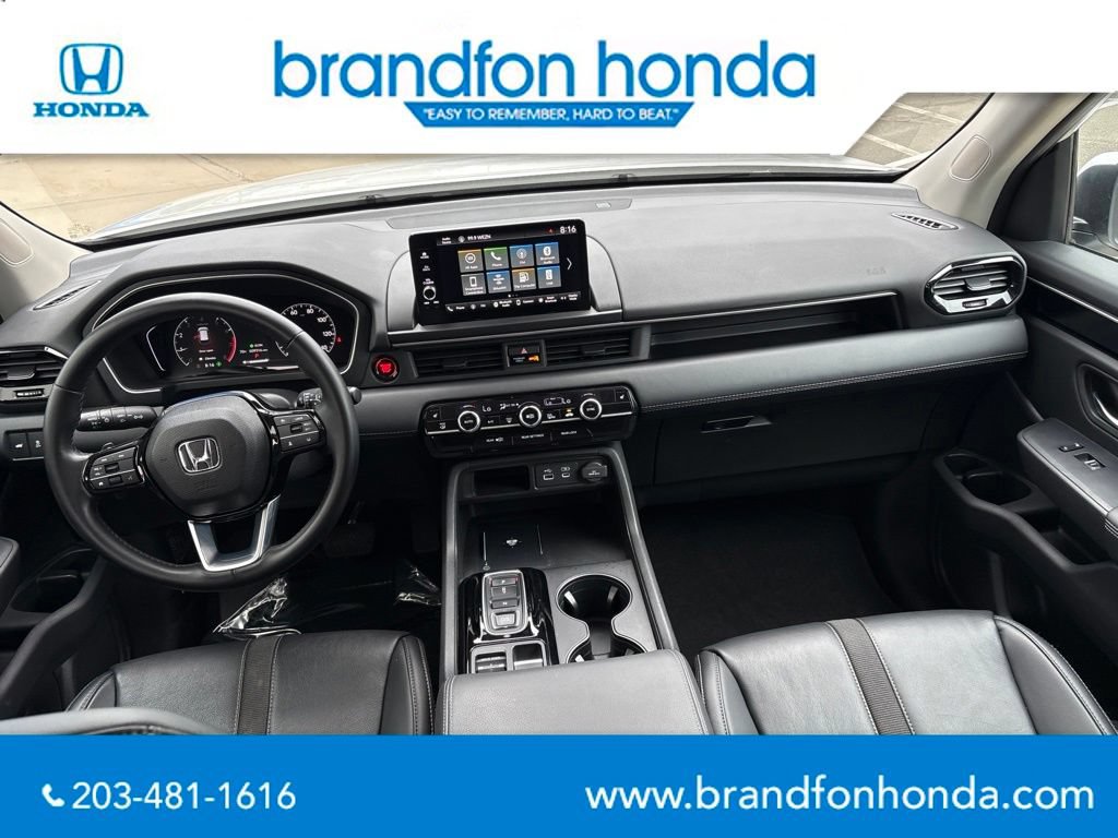 Used 2023 Honda Pilot EX-L image 12