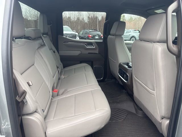 Used 2025 Chevrolet Silverado 1500 LTZ image 36