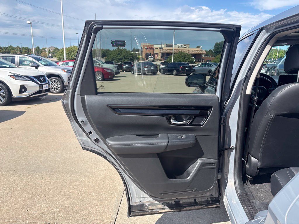 Certified 2025 Honda CR-V EX-L image 37