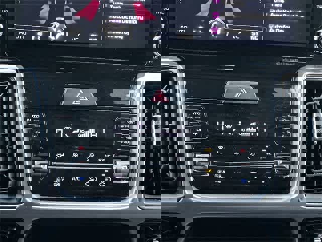 Used 2023 Kia Sorento EX image 16