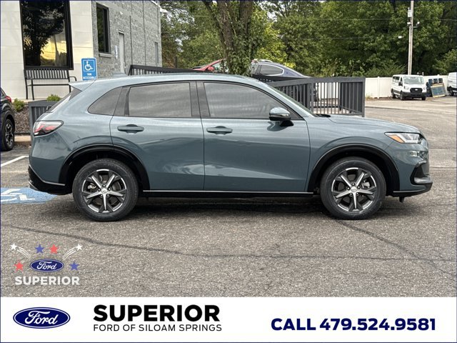 Used 2025 Honda HR-V EX-L image 2