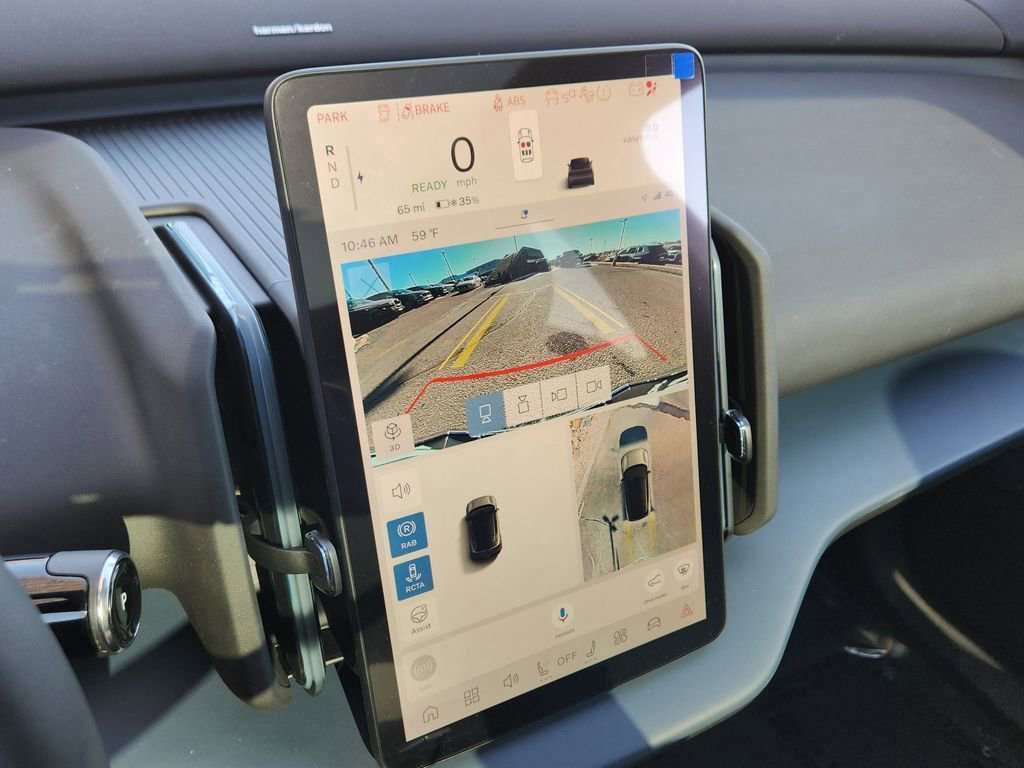 New 2026 Volvo EX30 Cross Country Ultra w/ Protection Package Premier image 9