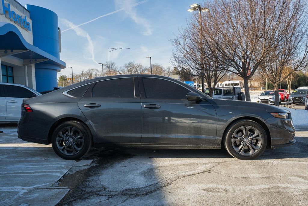Certified 2023 Honda Accord EX image 3