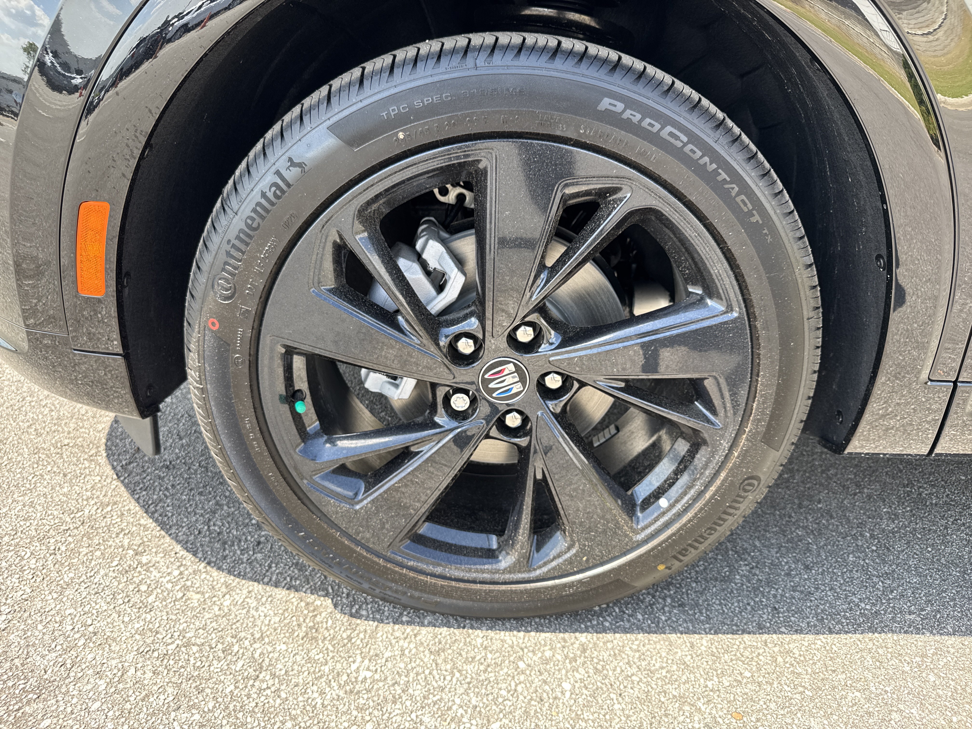 New 2026 Buick Envision Sport Touring AWD/4WD image 13