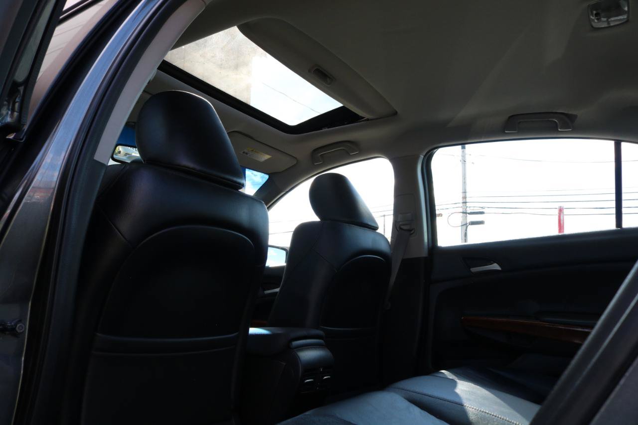 Used 2012 Honda Accord EX-L image 32