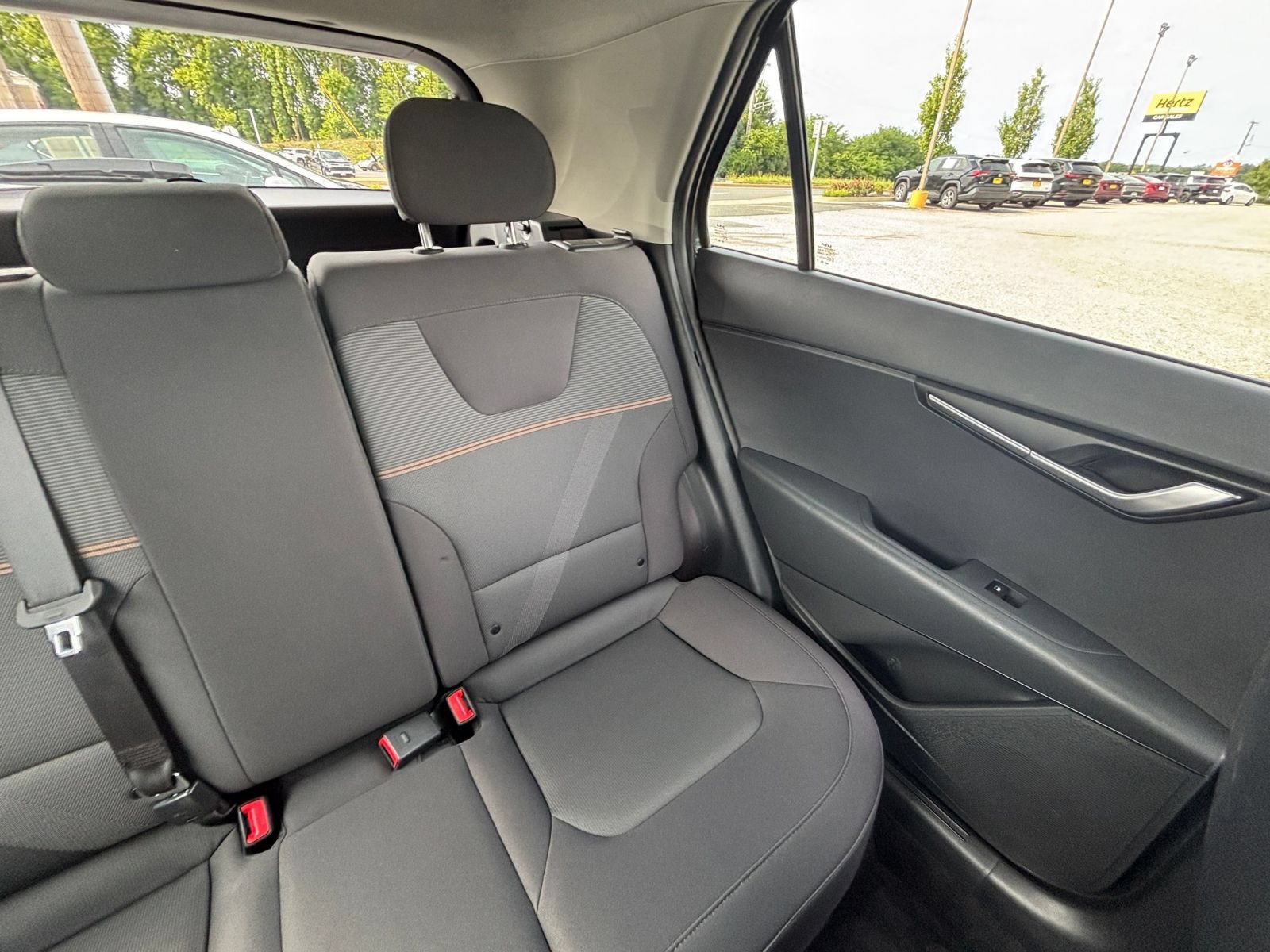 Used 2026 Kia Niro LX FWD image 35