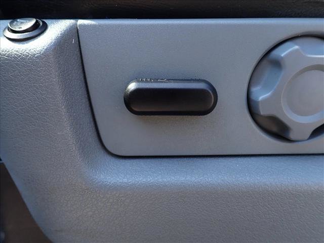 Used 2011 Ford F150 XLT w/ XLT Chrome Pkg AWD/4WD image 11