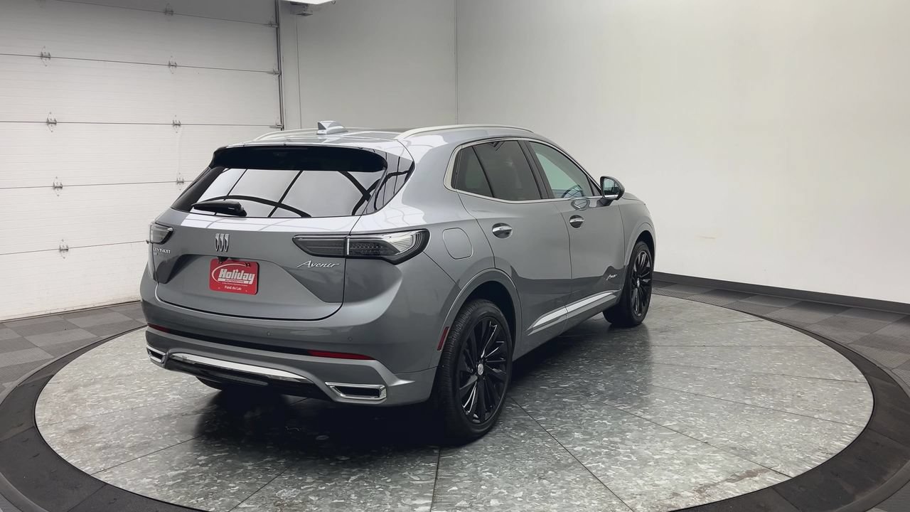 Used 2025 Buick Envision Avenir AWD/4WD image 42
