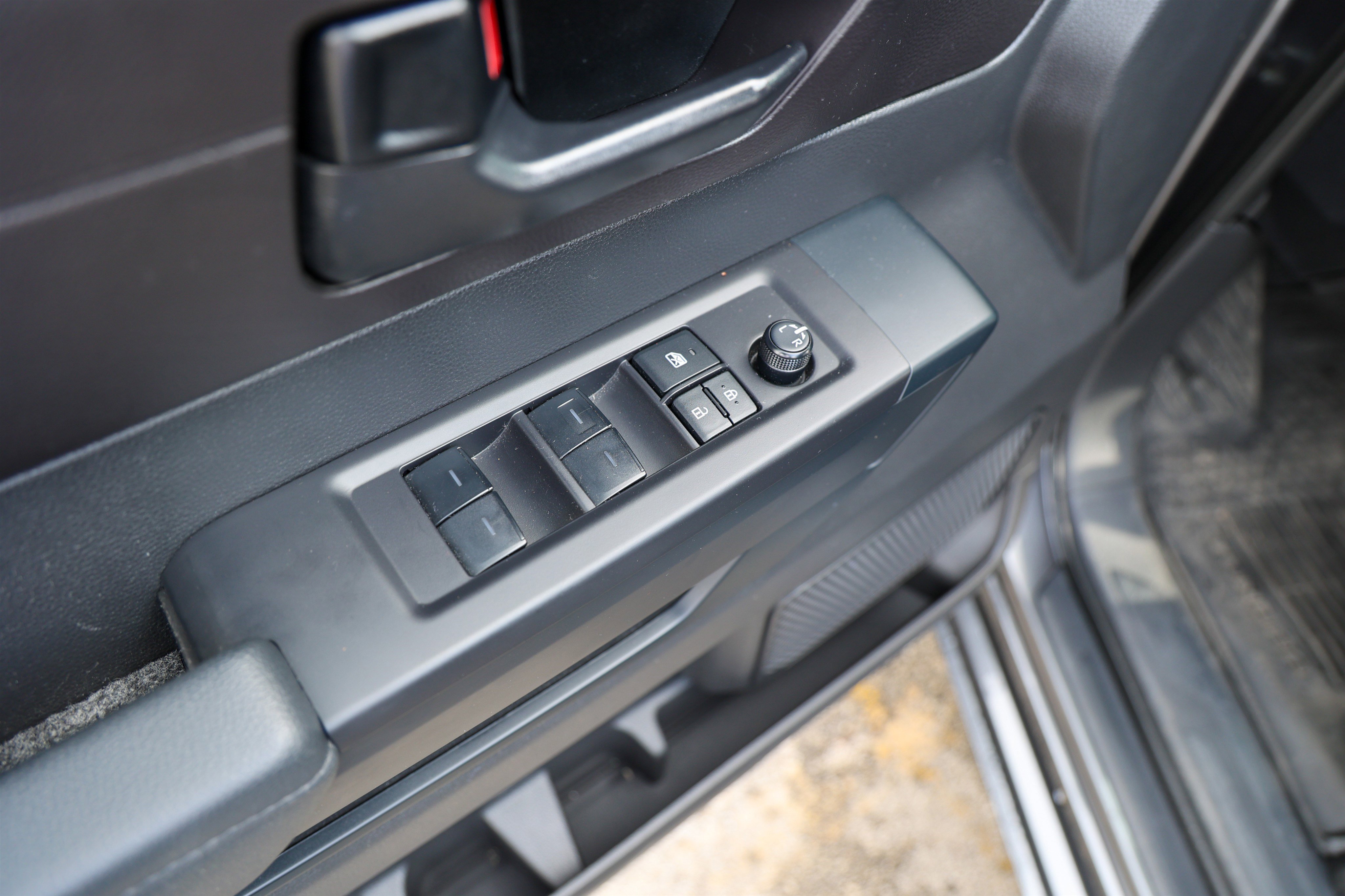 Used 2025 Toyota Tundra SR w/ SR Tow Package image 26