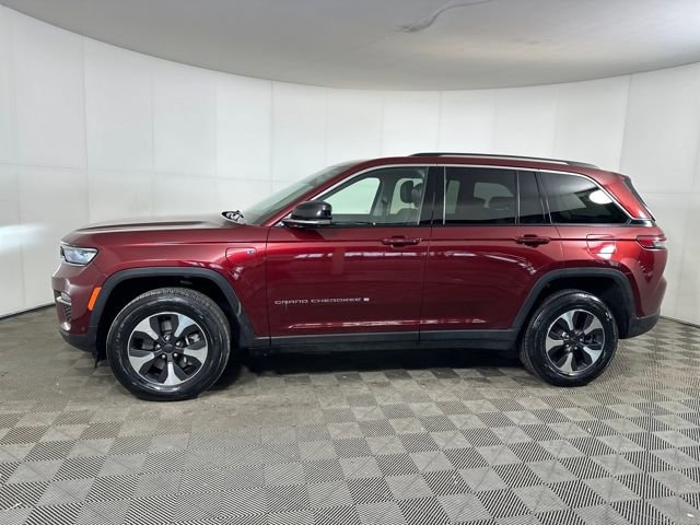 Used 2023 Jeep Grand Cherokee 4WD 4xe w/ Luxury Tech Group II image 6