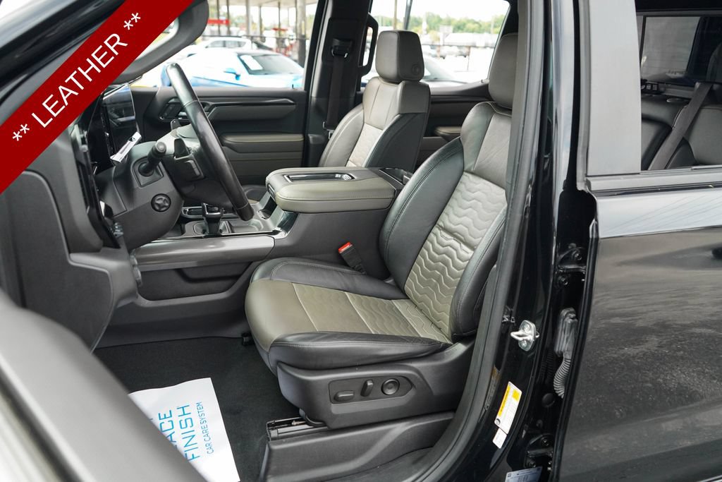 Used 2022 Chevrolet Silverado 1500 ZR2 w/ Technology Package AWD/4WD image 6