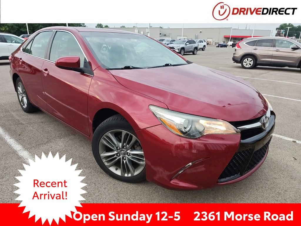 Used 2017 Toyota Camry SE FWD image 1
