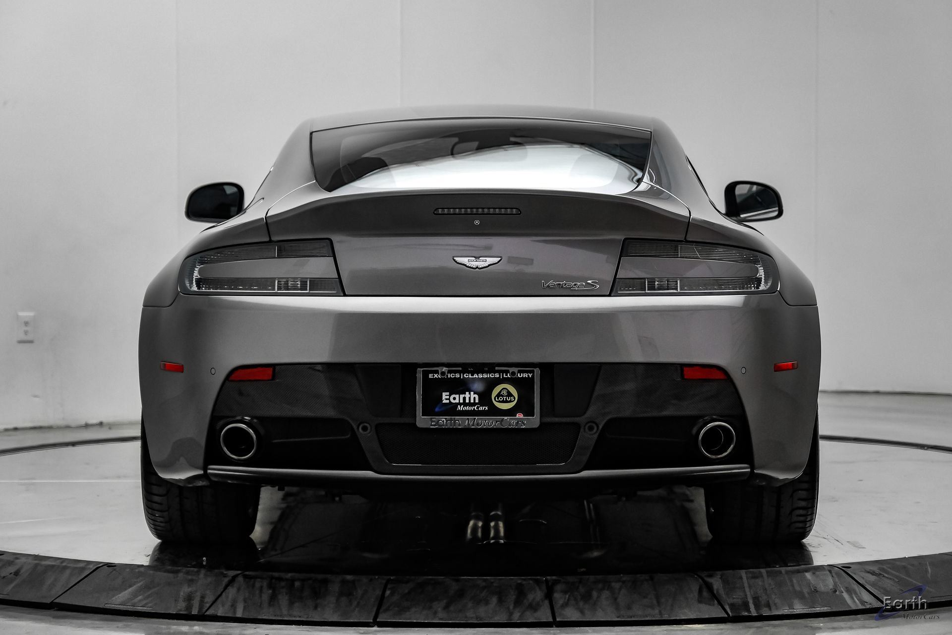 Used 2014 Aston Martin V8 Vantage S RWD image 12