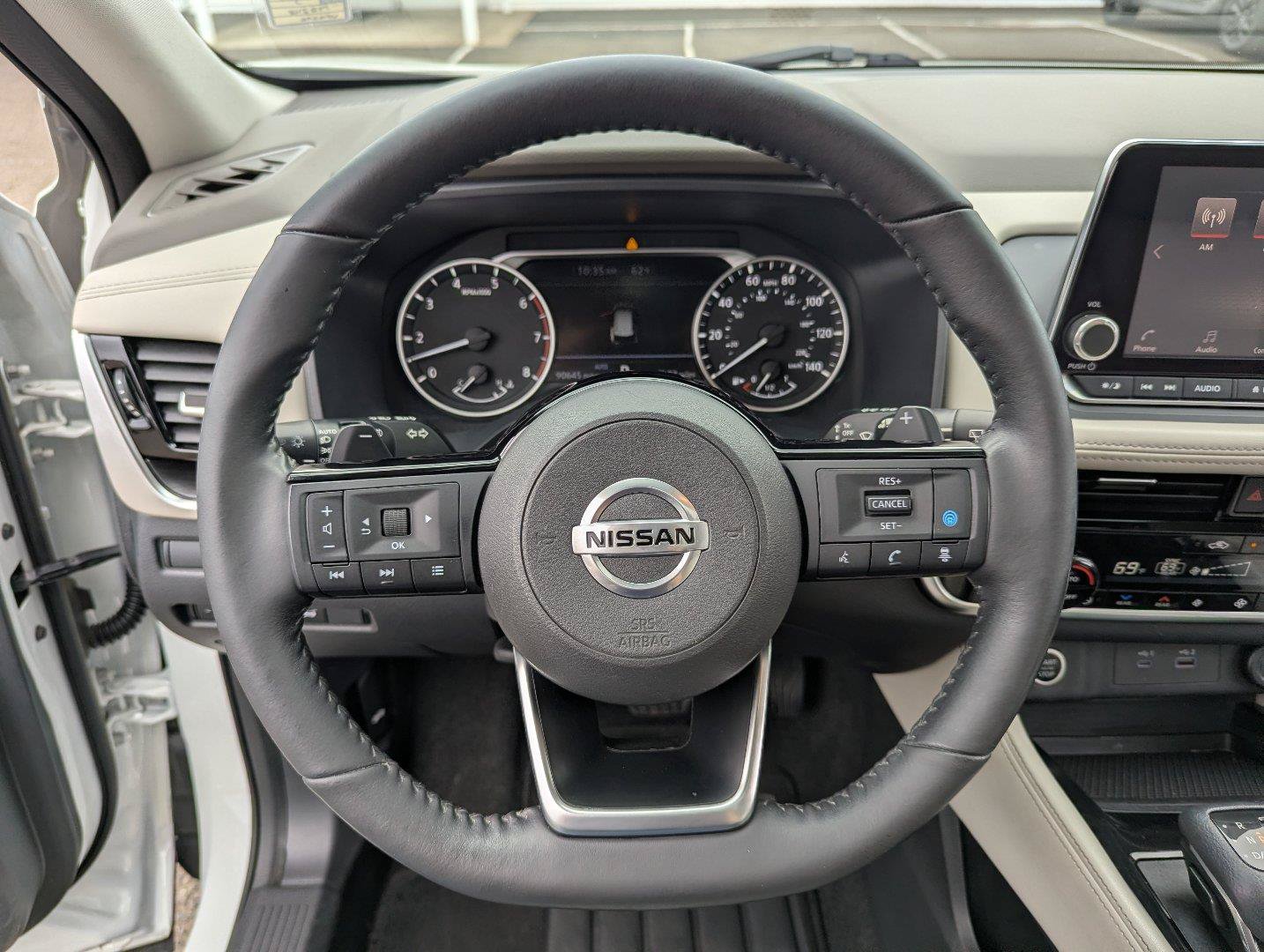Used 2021 Nissan Rogue SL AWD/4WD image 13