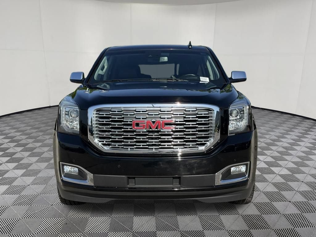 Used 2019 GMC Yukon Denali w/ Denali Ultimate Package AWD/4WD image 3