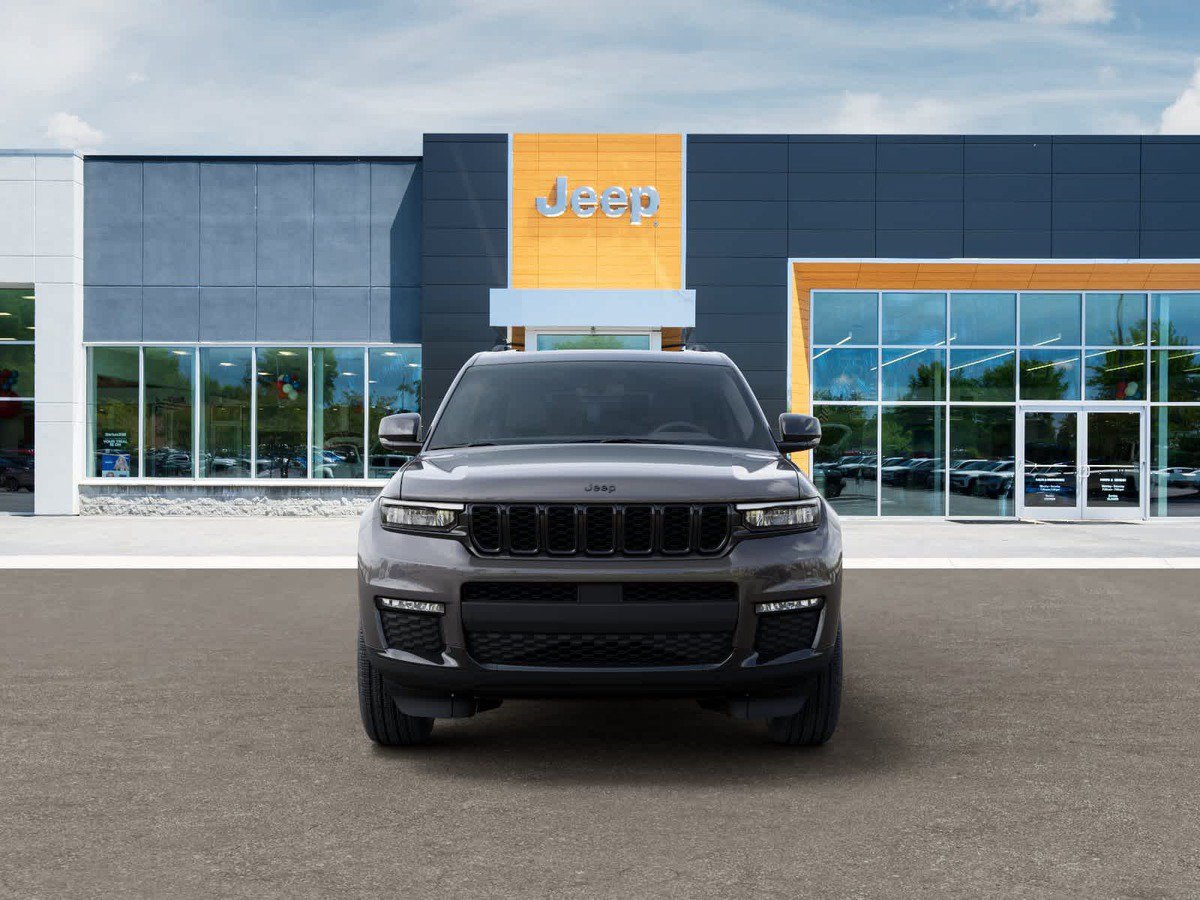 New 2025 Jeep Grand Cherokee L Limited AWD/4WD image 6