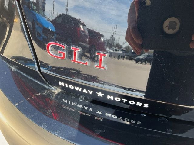 Used 2024 Volkswagen Jetta GLI Autobahn image 30