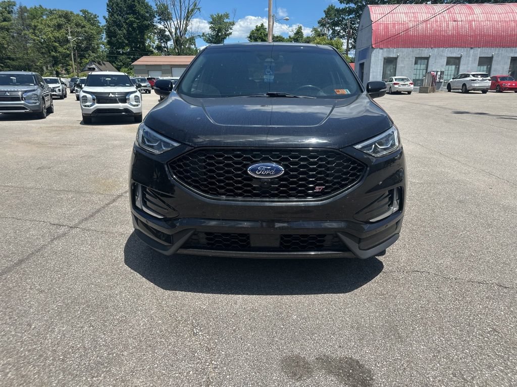 Used 2019 Ford Edge ST w/ Equipment Group 401A AWD/4WD image 2