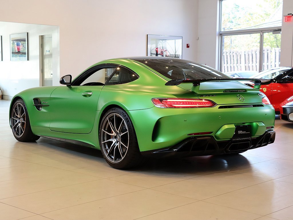 Used 2018 Mercedes-Benz AMG GT R image 2