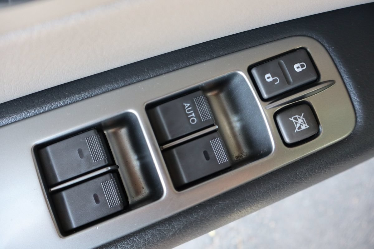 Used 2007 Subaru Tribeca AWD/4WD image 27