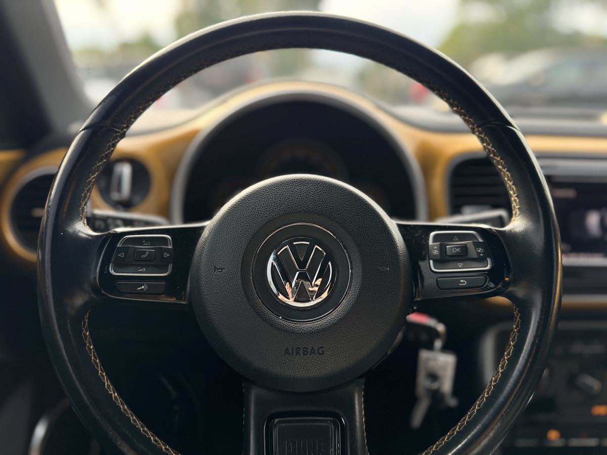 Used 2017 Volkswagen Beetle 1.8T Dune FWD image 20