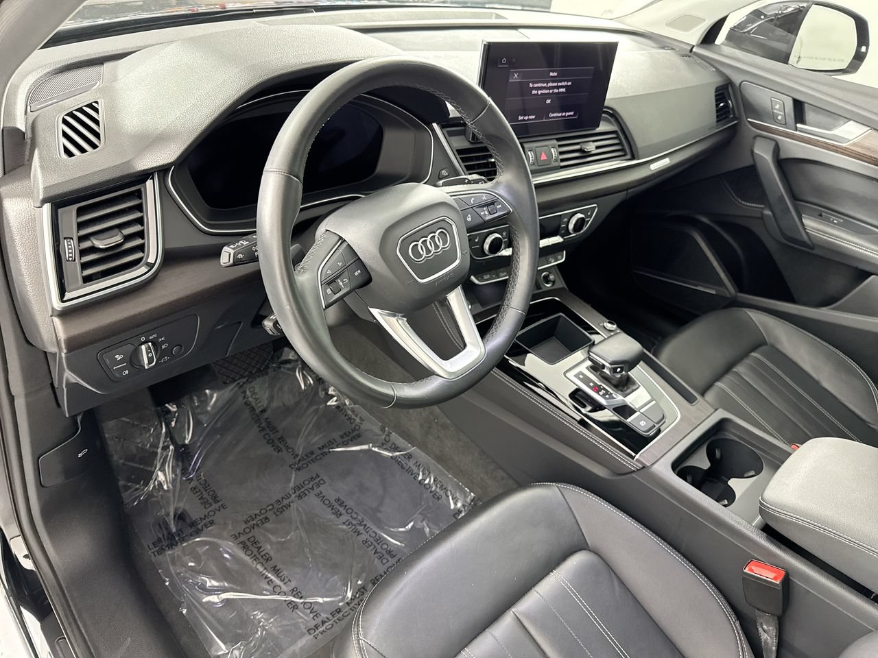 Used 2023 Audi Q5 2.0T Premium Plus w/ Premium Plus Package AWD/4WD image 9