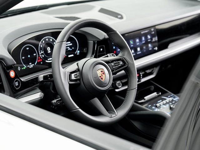 New 2026 Porsche Cayenne image 9