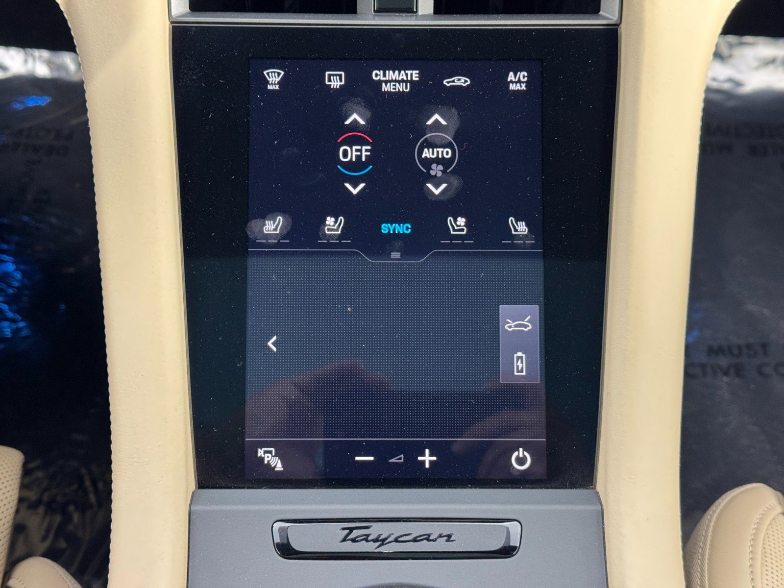 Used 2020 Porsche Taycan Turbo image 33