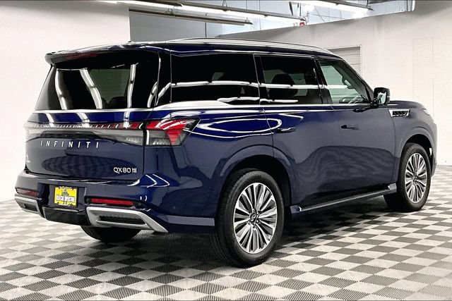 Used 2025 INFINITI QX80 Sensory AWD/4WD image 13