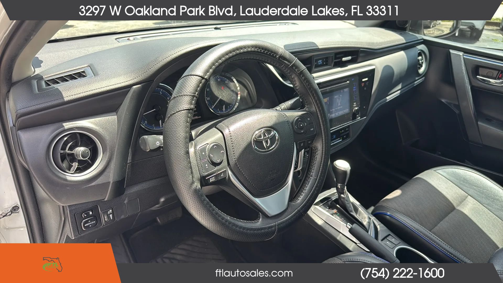 Used 2017 Toyota Corolla SE FWD image 33